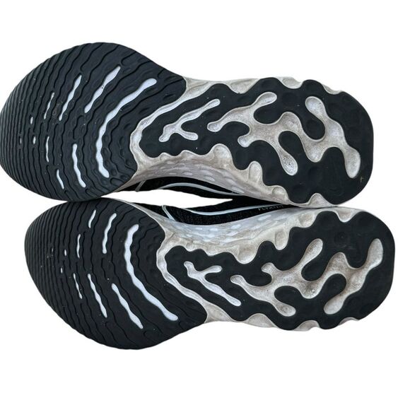 Nike React Infinity Run Flyknit 3 Black & White Running Shoes Sneakers. - Picture 7 of 8